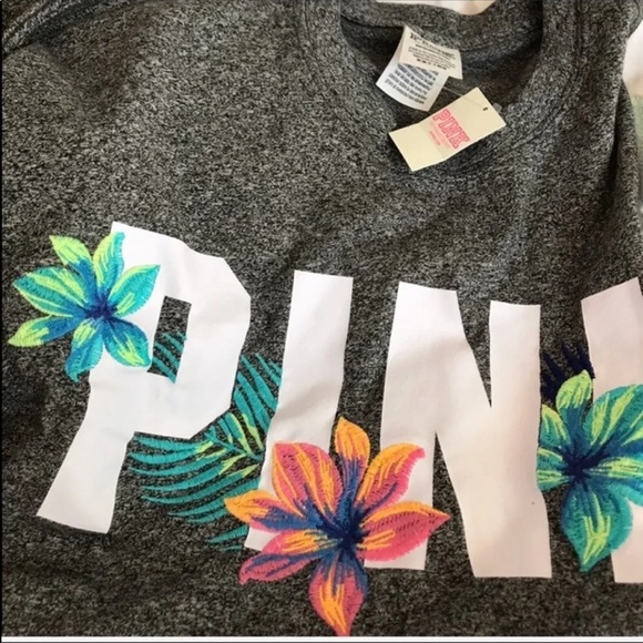 PINK VICTORIA’S SECRET CAMPUS LONG SLEEVE TEE SZ SM GREY - Picture 3 of 4